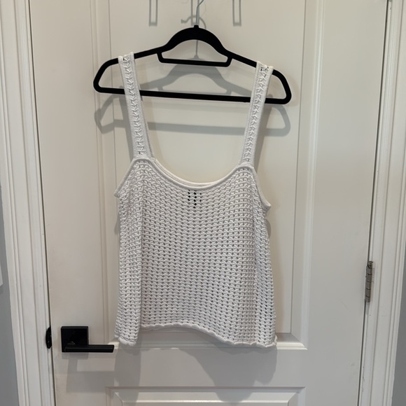 Knit Gap Tank Top - Picture 4 of 5